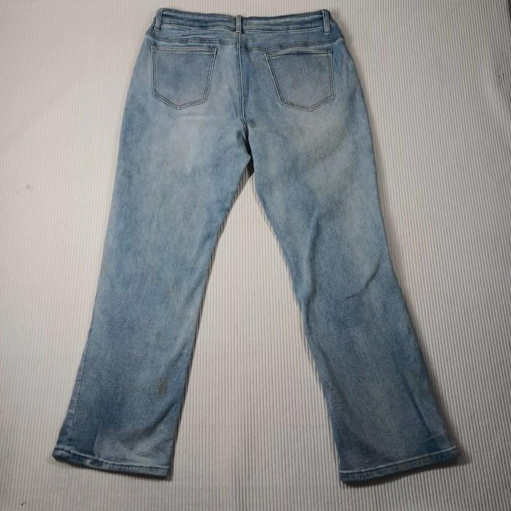 Blue Savvy Jeans Womens 18 Blue Light Wash Mid Rise Straight Leg Stretch Denim - Picture 3 of 13